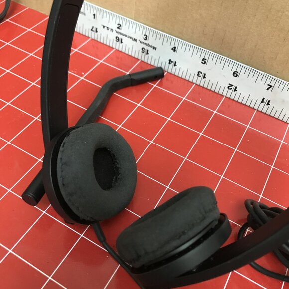 Logitech H570e USB Headset - Picture 9 of 9